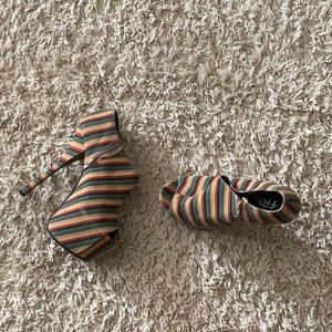 Liliana Multi- Color Heels